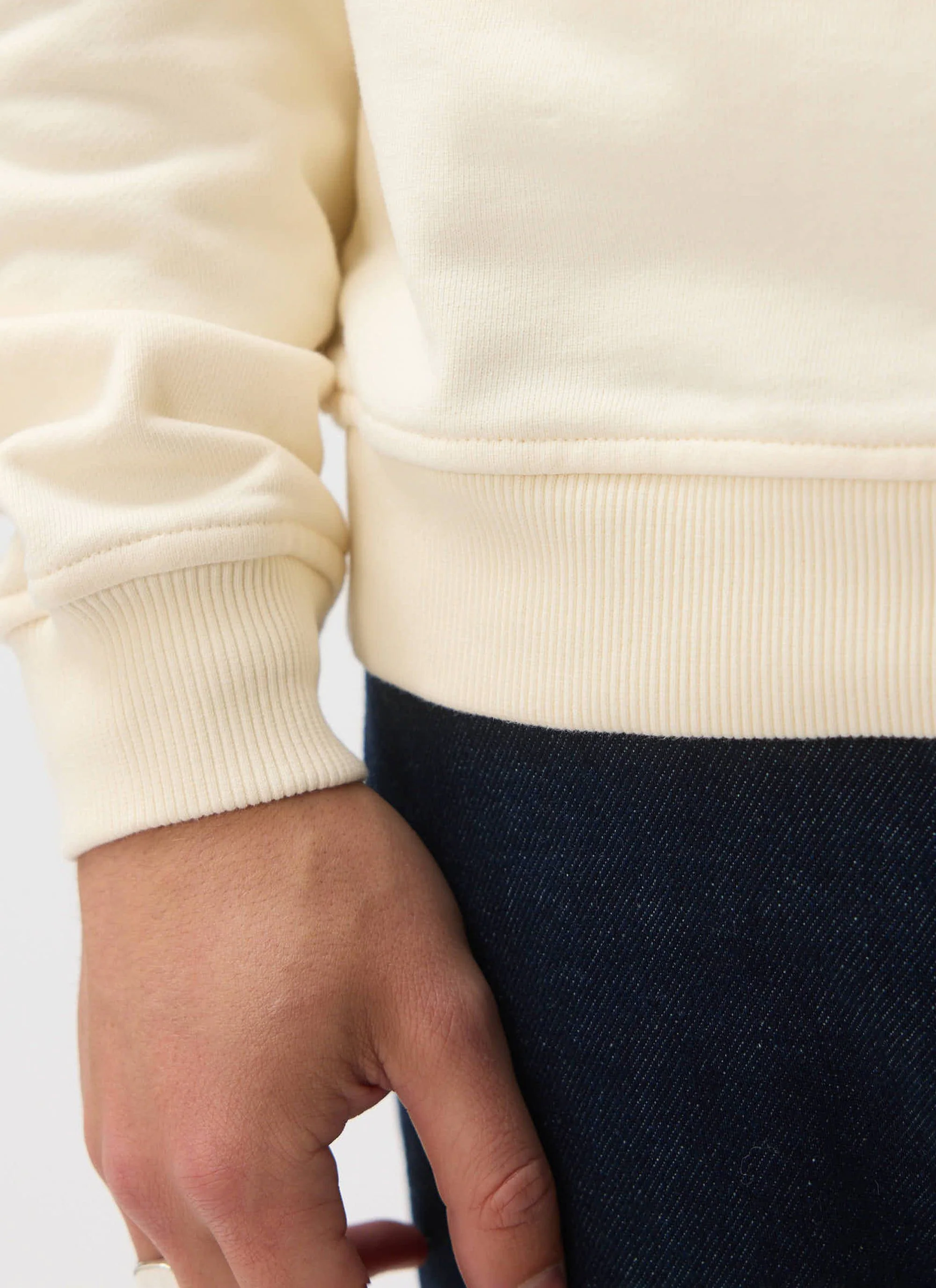 Bistro Printed Sweatshirt | Cotton | Ecru - Image 5