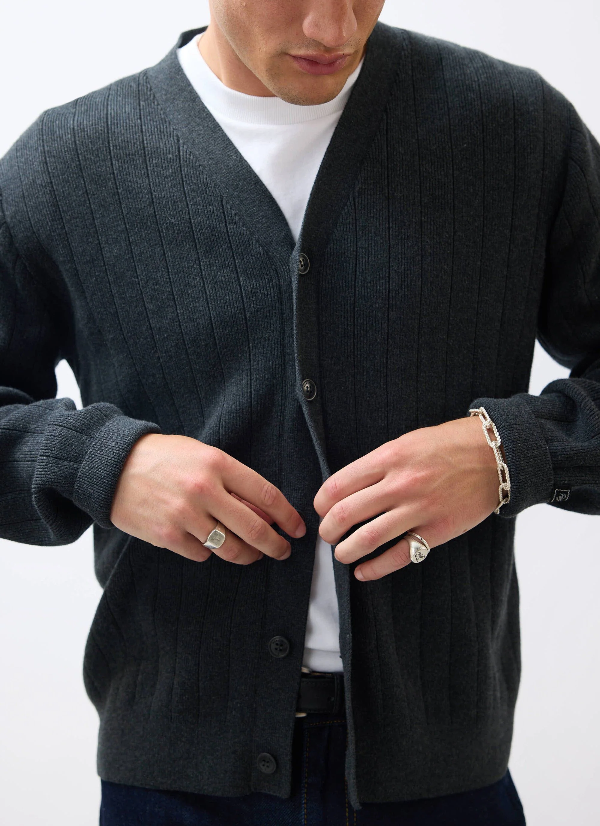 Editor Cardigan | Cotton | Grey - Image 4