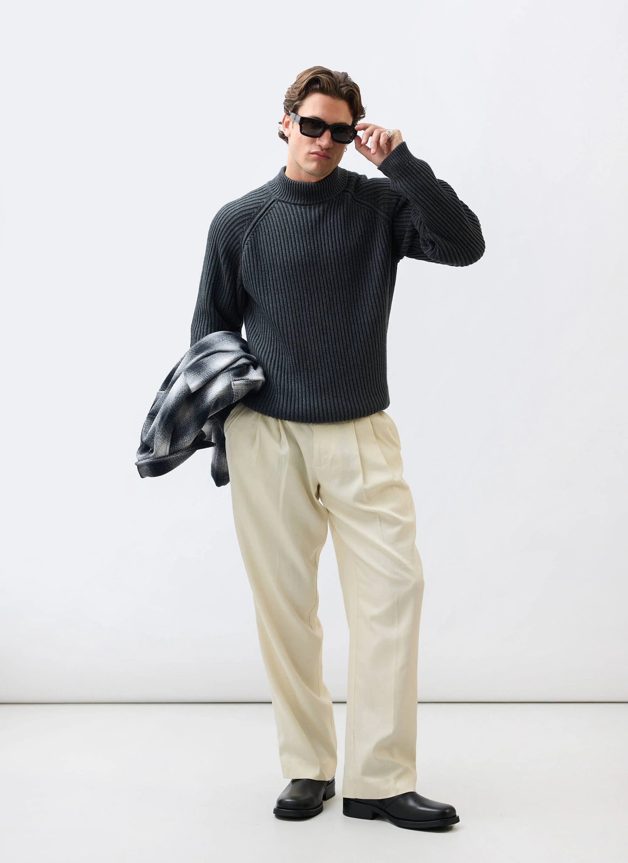 Library Turtle Neck | Cotton | Charcoal - Image 2