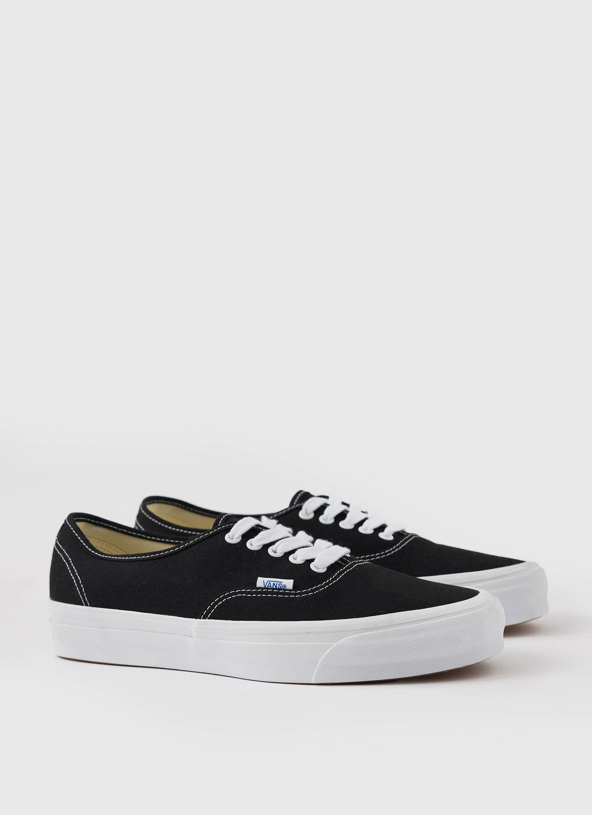 Vans | Premium Authentic 44 Shoes | Black with White